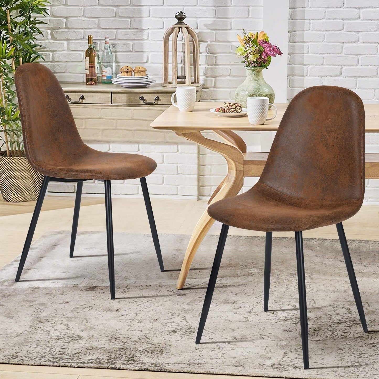 Conjunto de 4 Sillas Vintage Diseño Ergonómico Asiento y Respaldo Acojinado Tapizadas en Piel Sintética Café