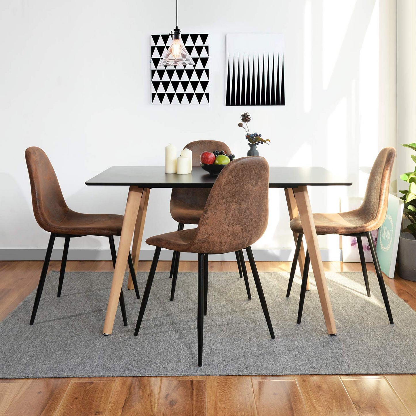 Conjunto de 4 Sillas Vintage Diseño Ergonómico Asiento y Respaldo Acojinado Tapizadas en Piel Sintética Café